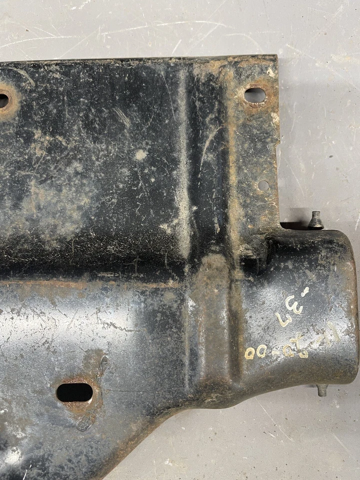 1968 - 1972 年 Oldsmobile Cutlass 442 F85 风扇罩散热器支撑手指保护 OE — 第 2/4 张图片