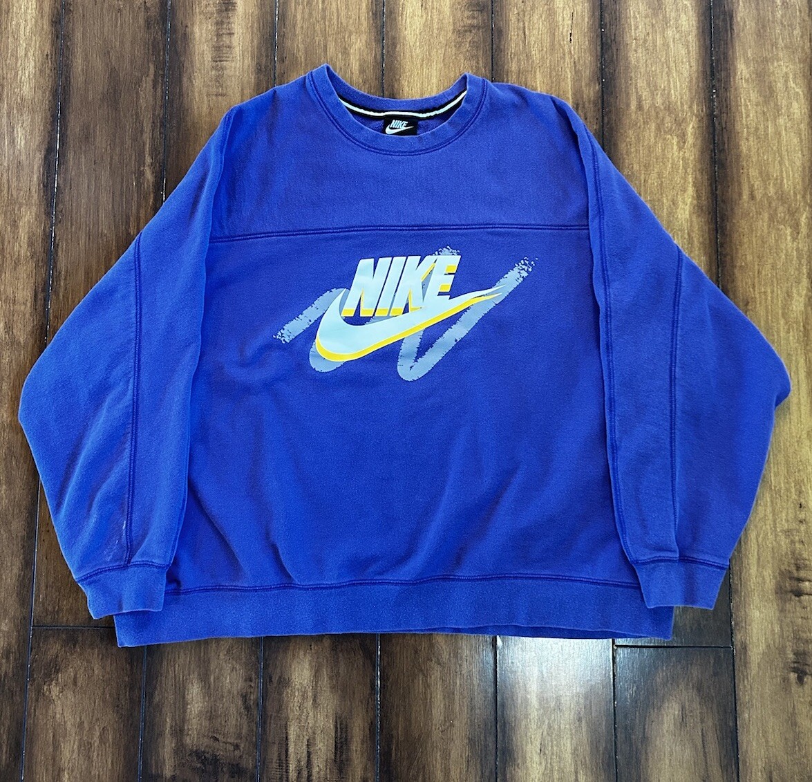 retro vintage nike sweatshirt