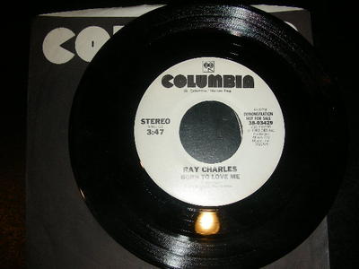 PROMO 45 Ray Charles ''Born To Love Me '' Columbia 1982  VG+