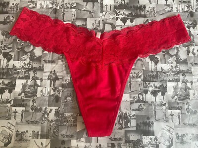 New with tags Victoria's Secret Cotton Floral Lace-waist Thong Panty Red Fury M