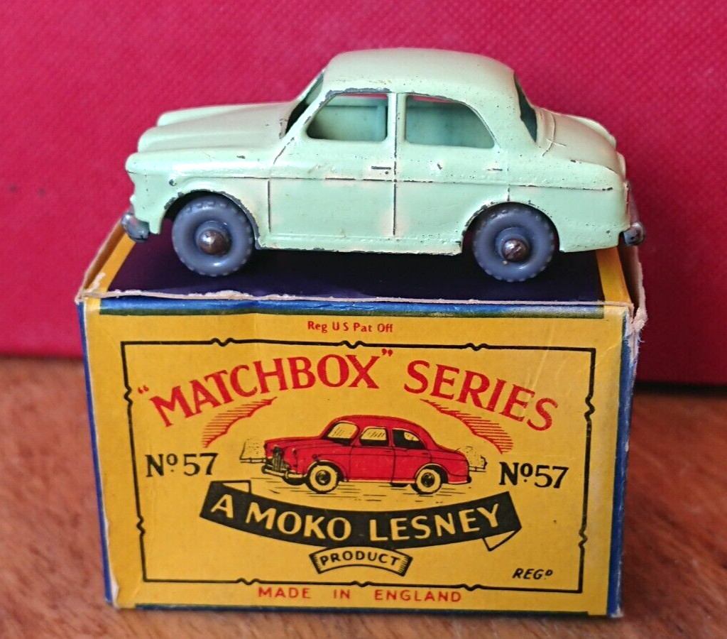 ミニカー MATCHBOX No.57 Walseley 1500 MATCHBOX restoration: No. 57A Wolseley 1500 - DIECASTRESTOS