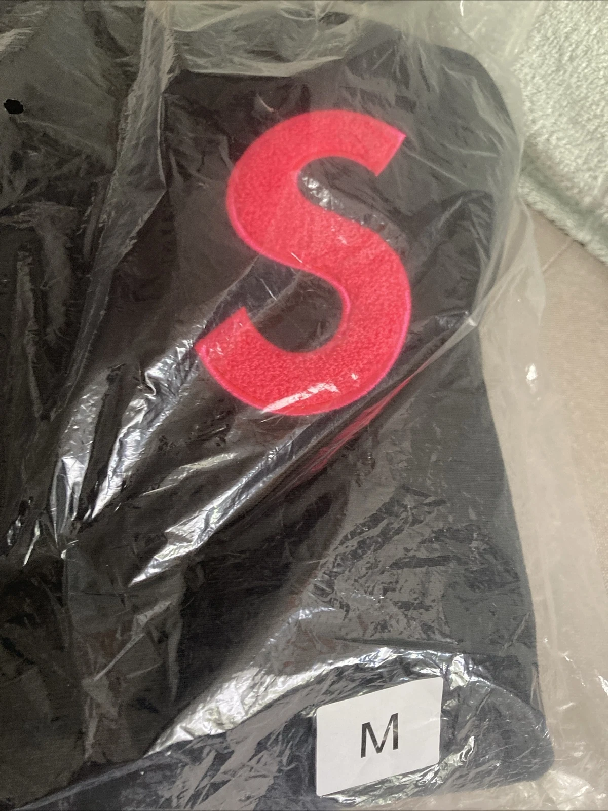 Sweat shirt à capuche 100 % authentique logo SUPREME New York S noir M NEUF ! F/W 2019 W/jour