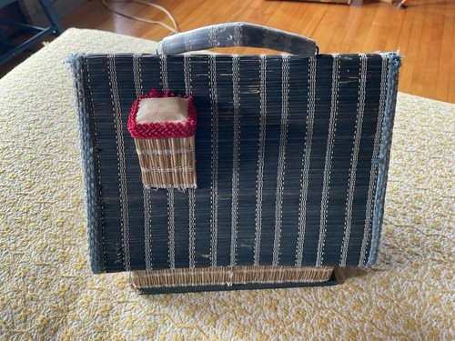 Kit de costura de casa de madera tejida vintage soporte de caja Japón leer - Imagen 4 de 9
