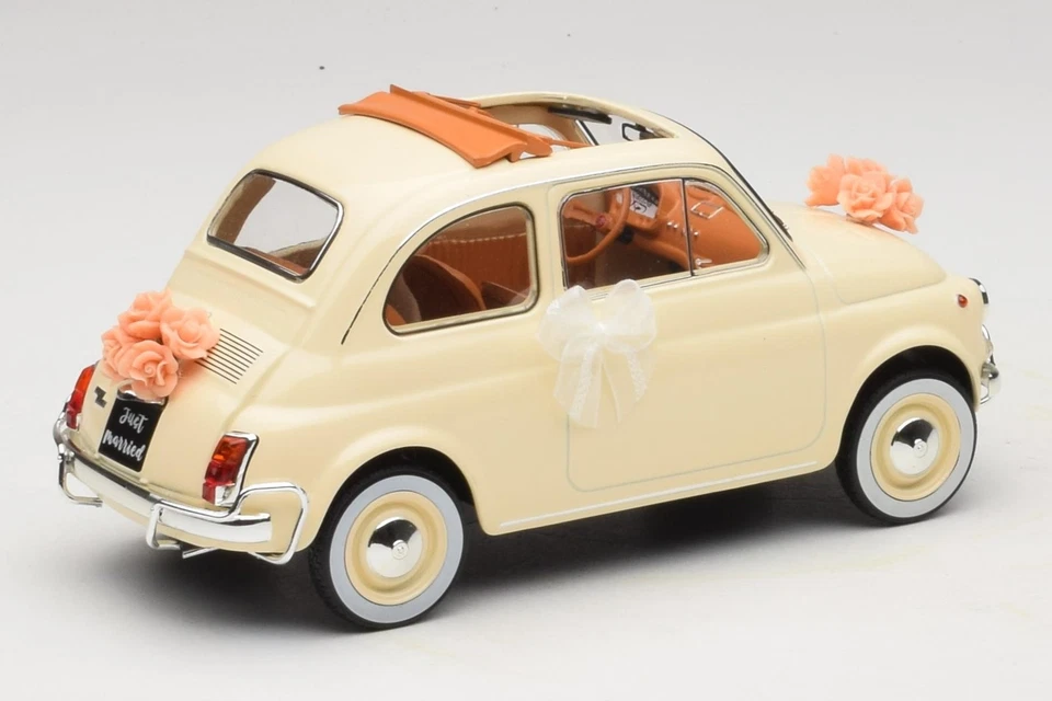 187780 Fiat 500 L Ivory Wedding Gift Norev 1:18 - Immagine 2 di 4