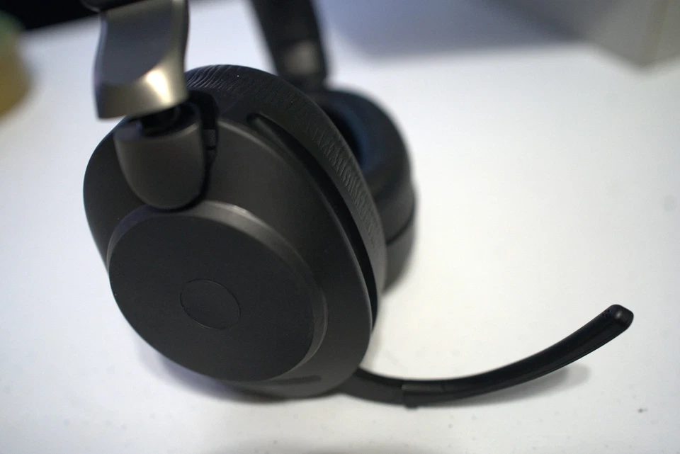 Jabra Evolve2 85 Stereo Wireless Headset (UC, USB-C) - Black Headset Only - Image 2 of 4