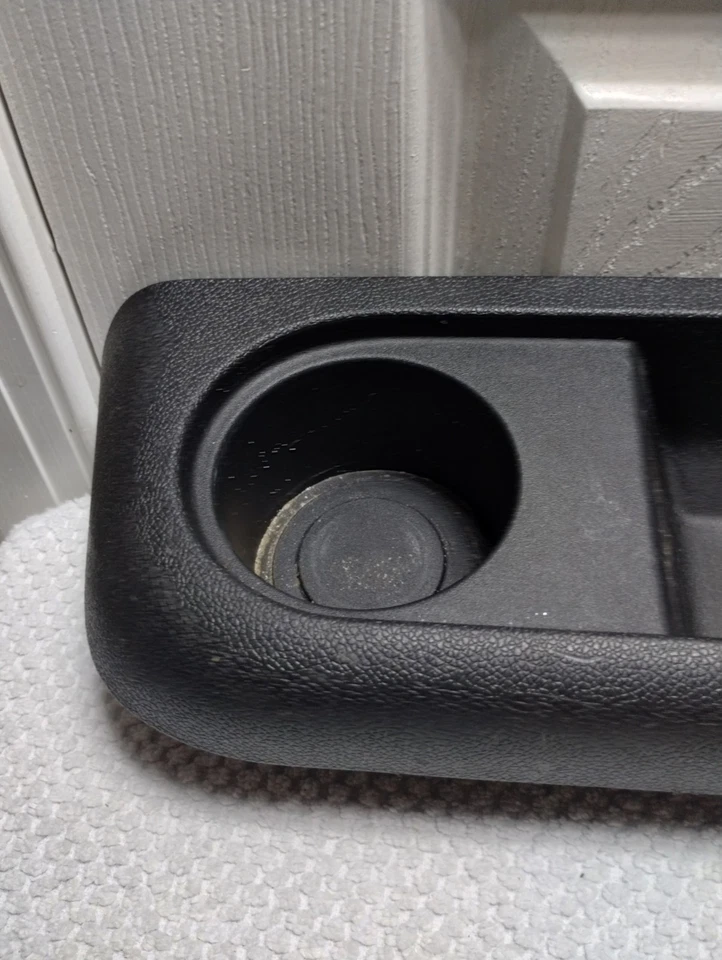 2015 Chevrolet Traverse Rear Right Quarter Panel Armrest & Cup Holder 25865720 A - Image 3 of 4