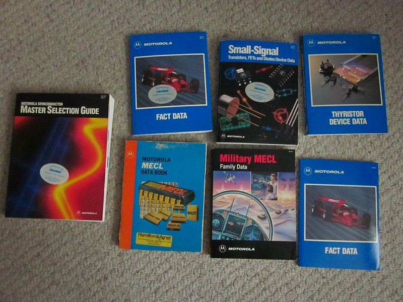LOT OF 7 VINTAGE MOTOROLA DATABOOKS - 1980's - Early 1990's