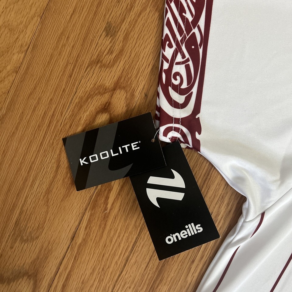 Fontaines DC x Bohemian FC Oneills Soccer Jersey Shirt eBay