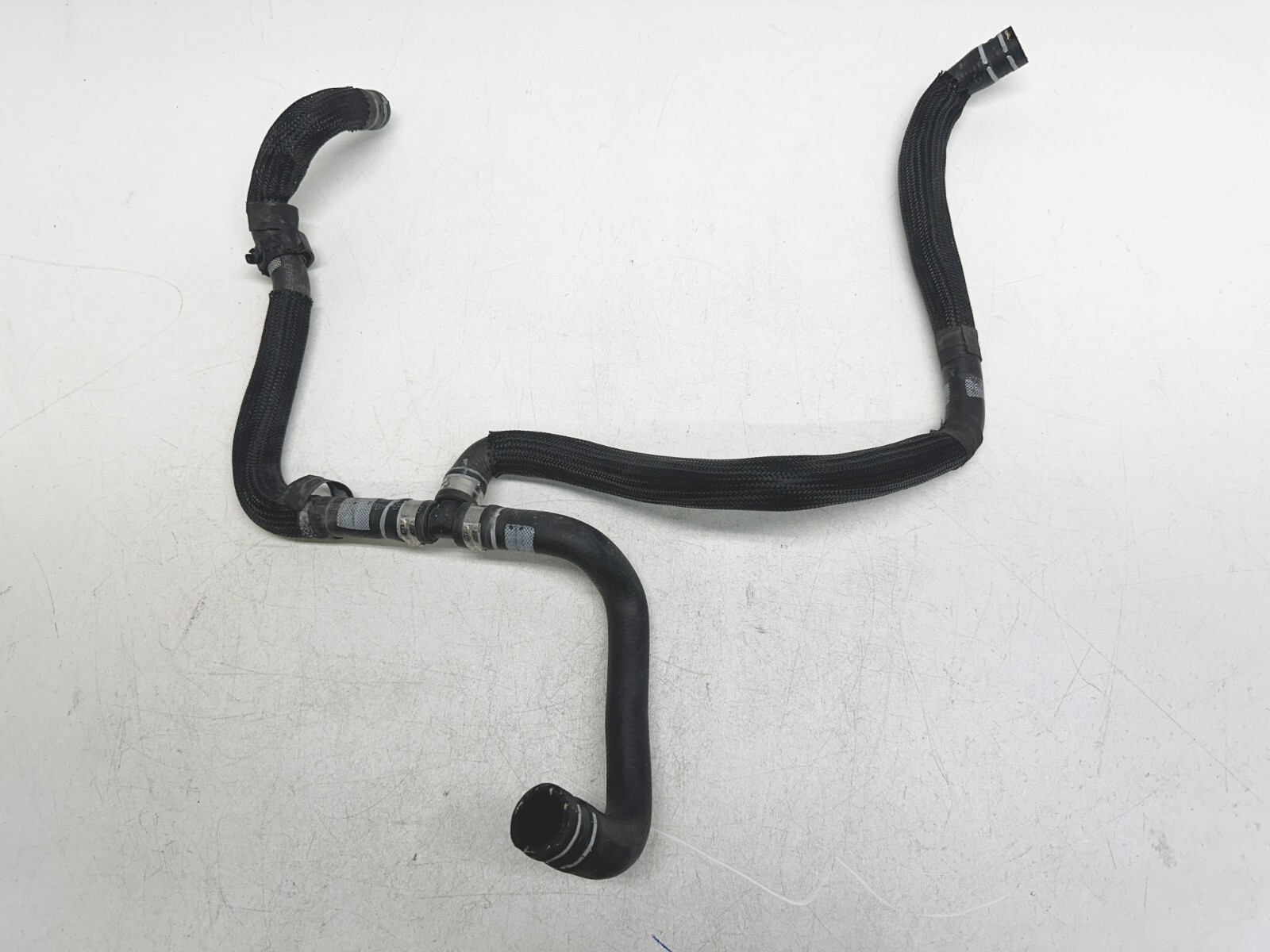 H504138 2014-2018 Maserati Quattroporte Radiator Cooling Pipe Hose 66221 14D 08