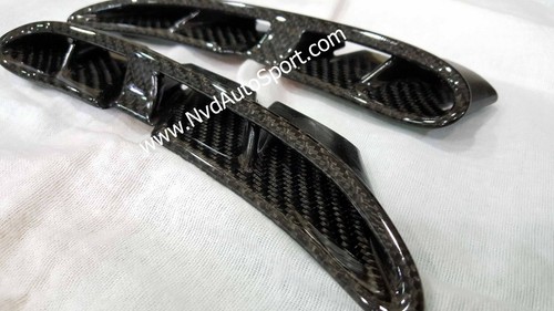 BMW F82 M4 / F83 M4 Carbon fiber Exterior Fender Air duct grill (Side Grilles) - Picture 8 of 11