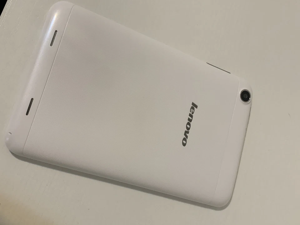 Tablet Lenovo Bianco + 2 Cover - Immagine 4 di 4