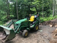 2018 JOHN DEERE 1025R TLB
