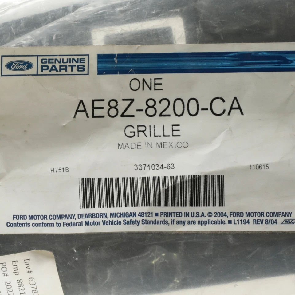 Ford Fiesta 2011-2013 parrilla delantera inferior negra sedán de 4 y 5 puertas OEM NUEVO genuino Foto 3 de 3