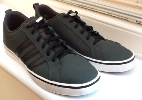 Mens ADIDAS Army Green Olive Green With Black Stripes Casual Trainers UK Size 9 - Picture 2 of 9