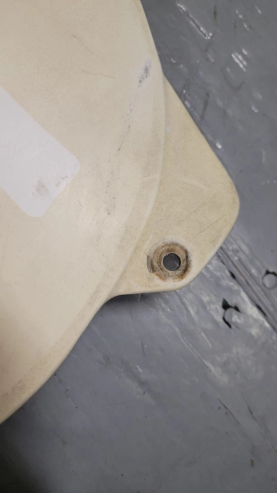 OEM YAMAHA 1976 YZ100 / YZ125X MODELO CANADIENSE CUBIERTA LATERAL DERECHA 537-21721-10-00 Foto 3 de 4