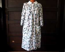 VTG 60s 70s Multicolor Floral Faded Cotton Round Collar Snap Housecoat Robe Sz L