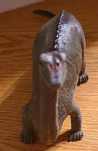 Vintage 1985 Imperial Apatosaurus Rubber Dinosaur Brown/Grey - Picture 5 of 15