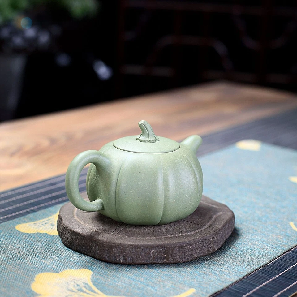 Tetera de arcilla real Yixing Zisha Douqing de 6,8 OZ con forma de calabaza 7 agujeros Foto 2 de 4