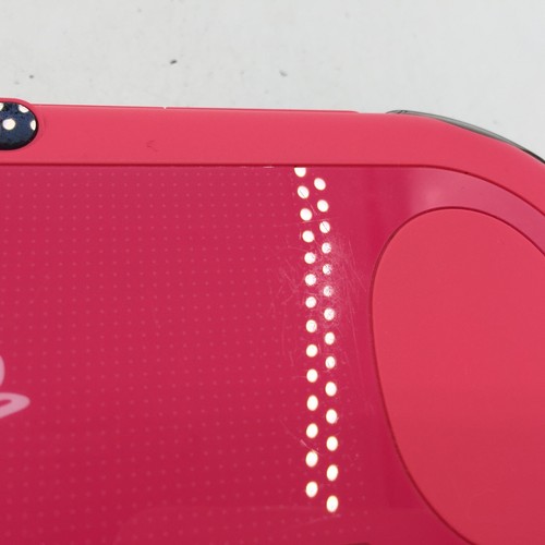 【Excellent】Sony PS Vita PCH-2000 Pink / Black Wi-Fi Model Console only #Den 0408 - Picture 17 of 18