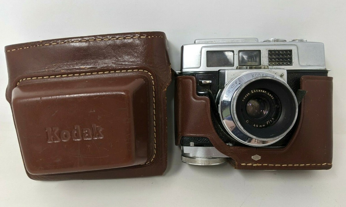 VTG Kodak Motormatic 35f Film Camera Ektanar Lens 44mm f/2.8