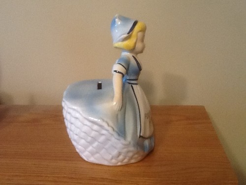 Vintage Bank. Girl. “ For My Vacation In Europe” Ceramic - Picture 4 of 5