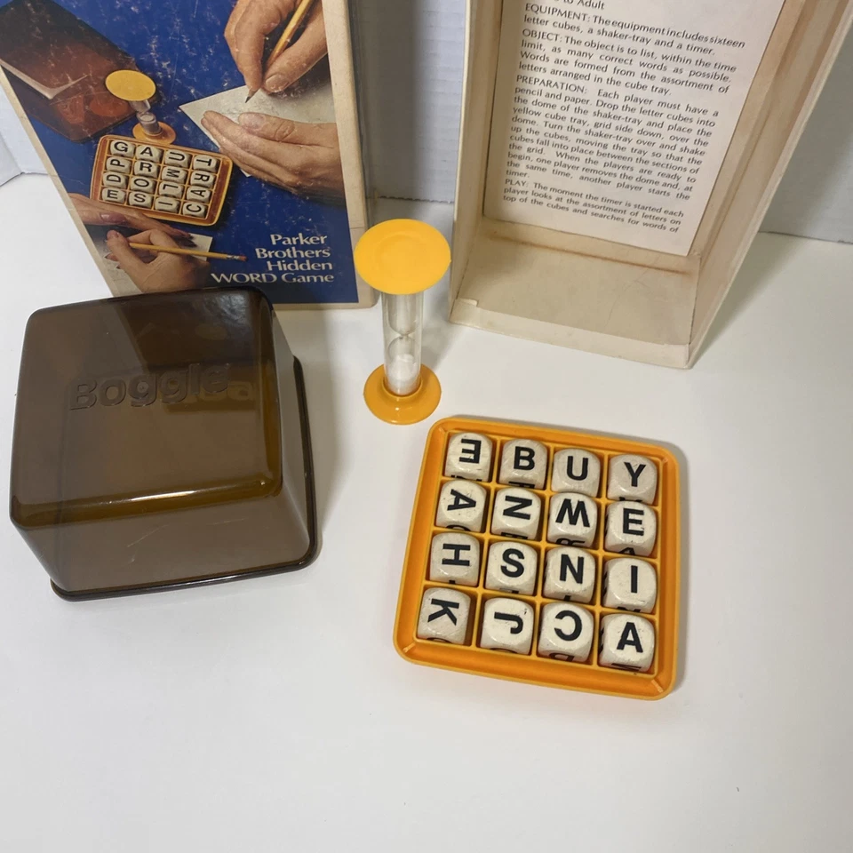 Vintage BOGGLE Hidden Word Game by Parker Brothers – 1976 – Complete - Image 3 of 4