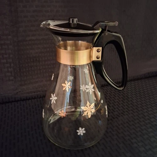Vintage  PYREX 10 Cup Snowflake Glass Coffee Carafe Only