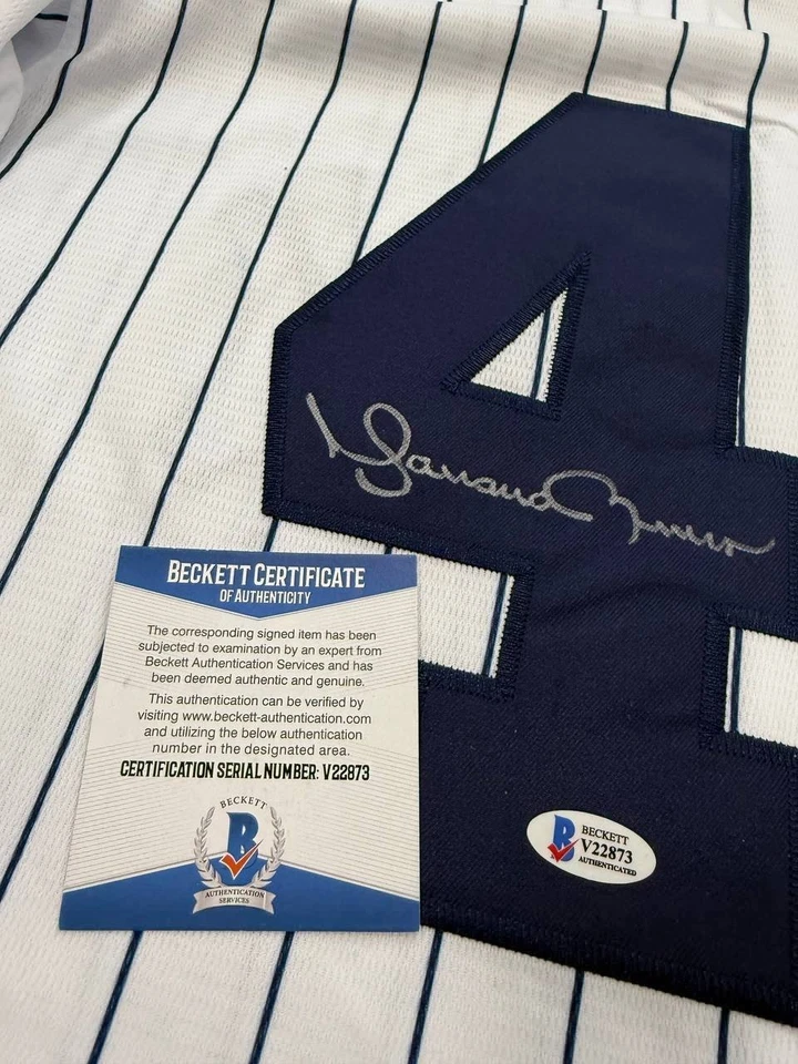 Mariano Rivera MLB Jersey NY Yankees Signed Autographed BECKETT COA - Image 3 of 4