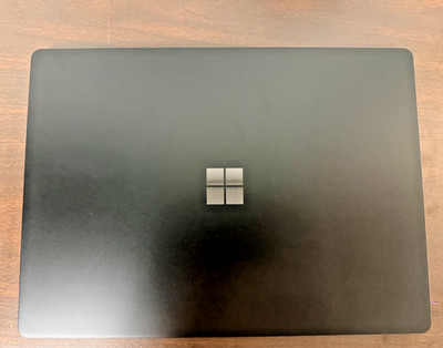 Microsoft Surface Laptop 2 13'' Core i7-8650U 8th Gen  8GB, 256GB Win11 Pro BLACK