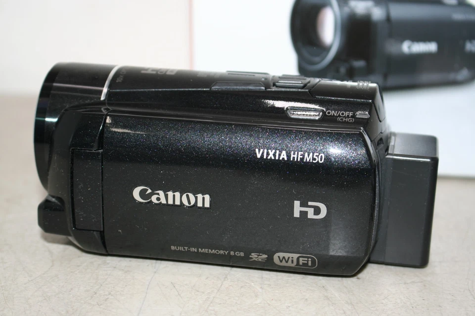 Videocámara flash AVCHD Canon VIXIA HF M50 Full HD 1080p 8 GB con tarjeta SD de 32 GB probada Foto 3 de 4