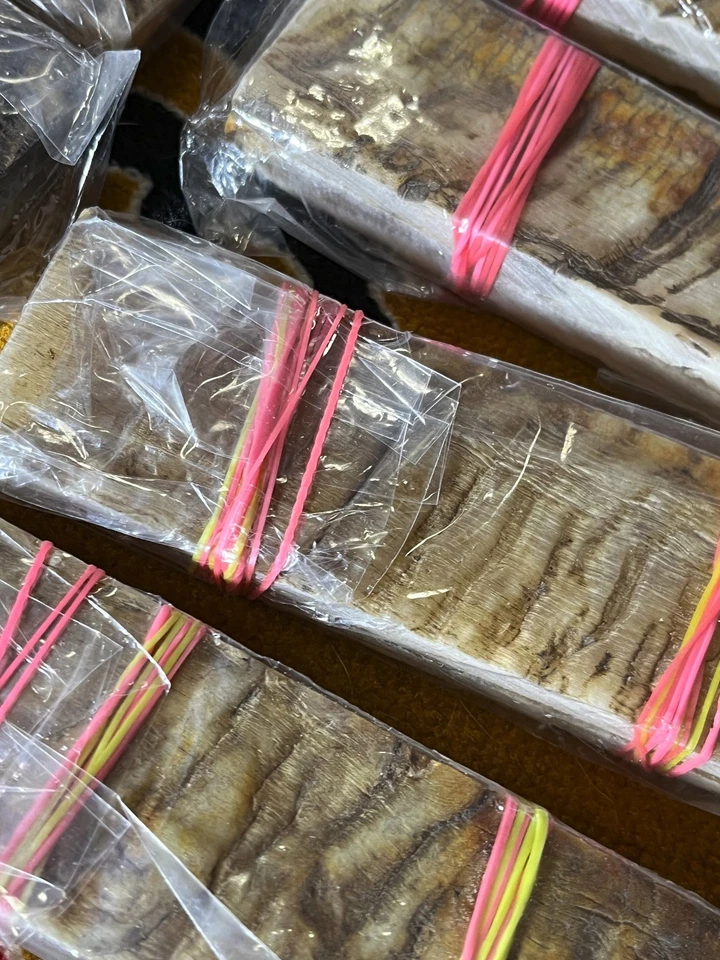 Básculas de mango de cuchillo de cuerno de carnero de Nepal Himilayan ENVÍO GRATUITO DESDE GEORGIA Foto 4 de 4