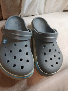 men gray crocs