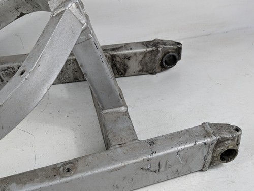 1999-2002 Ducati Supersport 900 SS 900SS Rear Suspension Swingarm - Picture 9 of 13
