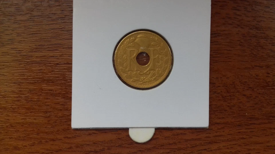 Plaqué OR France 1921 10 centimes Lindauer - Photo 2/2