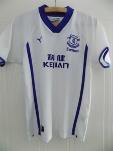everton retro shirt