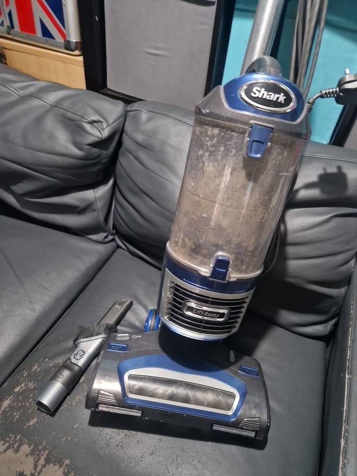 Shark Corded Upright Vacuum Cleaner NV601UK LiftAway eBay
