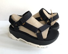 TEVA WOMEN JADITO UNIVERSAL BLACK FLATFORM PLATFORM SANDALS US 8 / EU 39 / UK 6