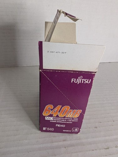 Fujitsu 3,5 pollici 640 MB disco magnetico-ottico riscrivibile MO confezione da 5 - Foto 4 di 7