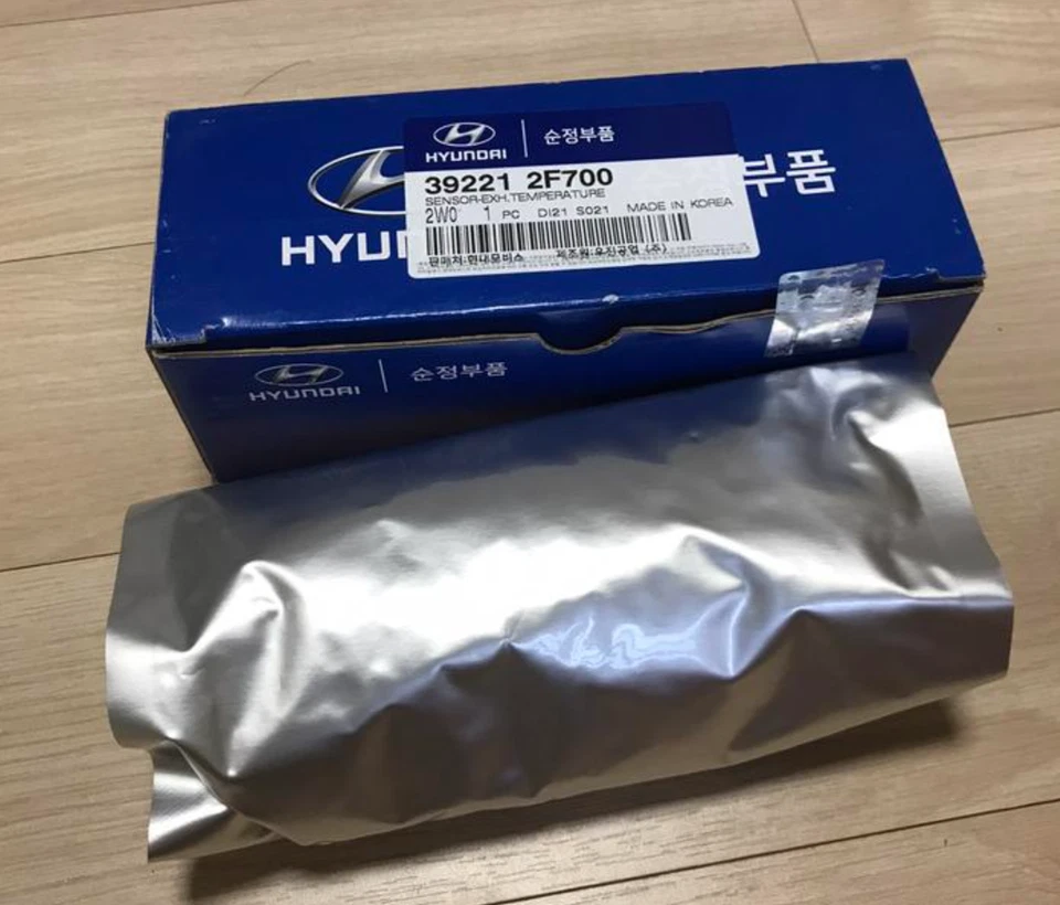 Sensor de control temperatura de gases de escape OEM 39221-2F000 para Hyundai Santa Fe 2011~2012 Foto 3 de 3