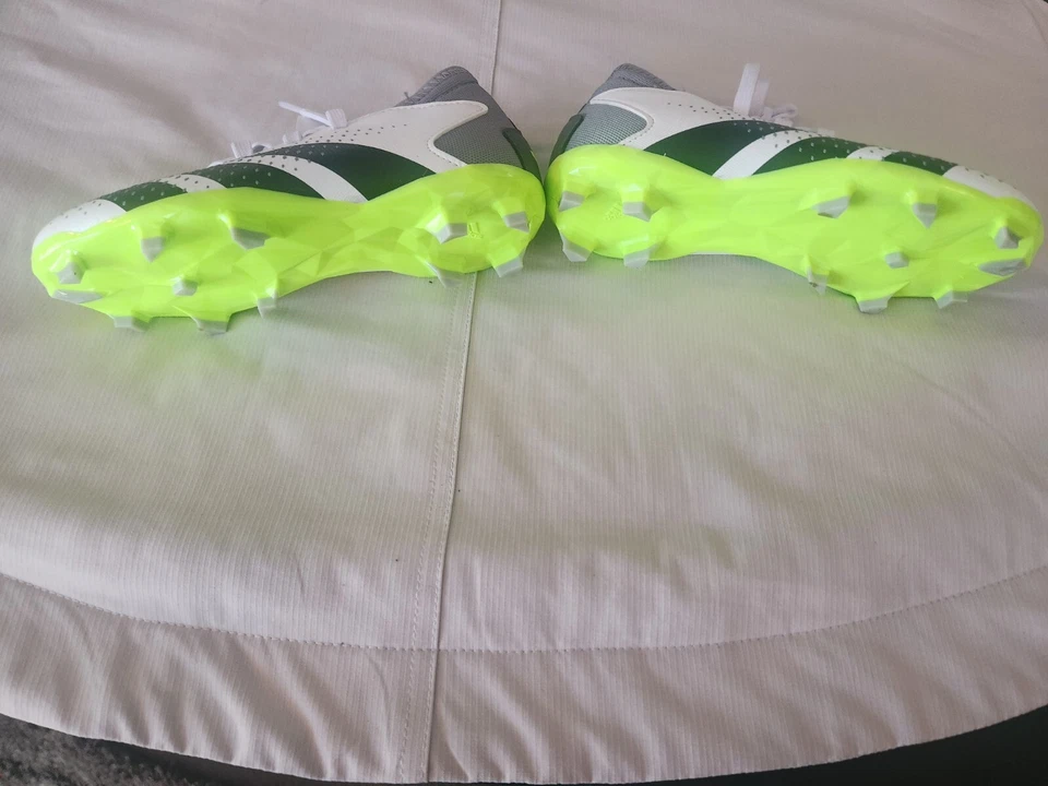 ADIDAS Predator Accuracy.3 White Black Lime Green FG Soccer Cleats Boys Girls 12 - Image 4 of 4