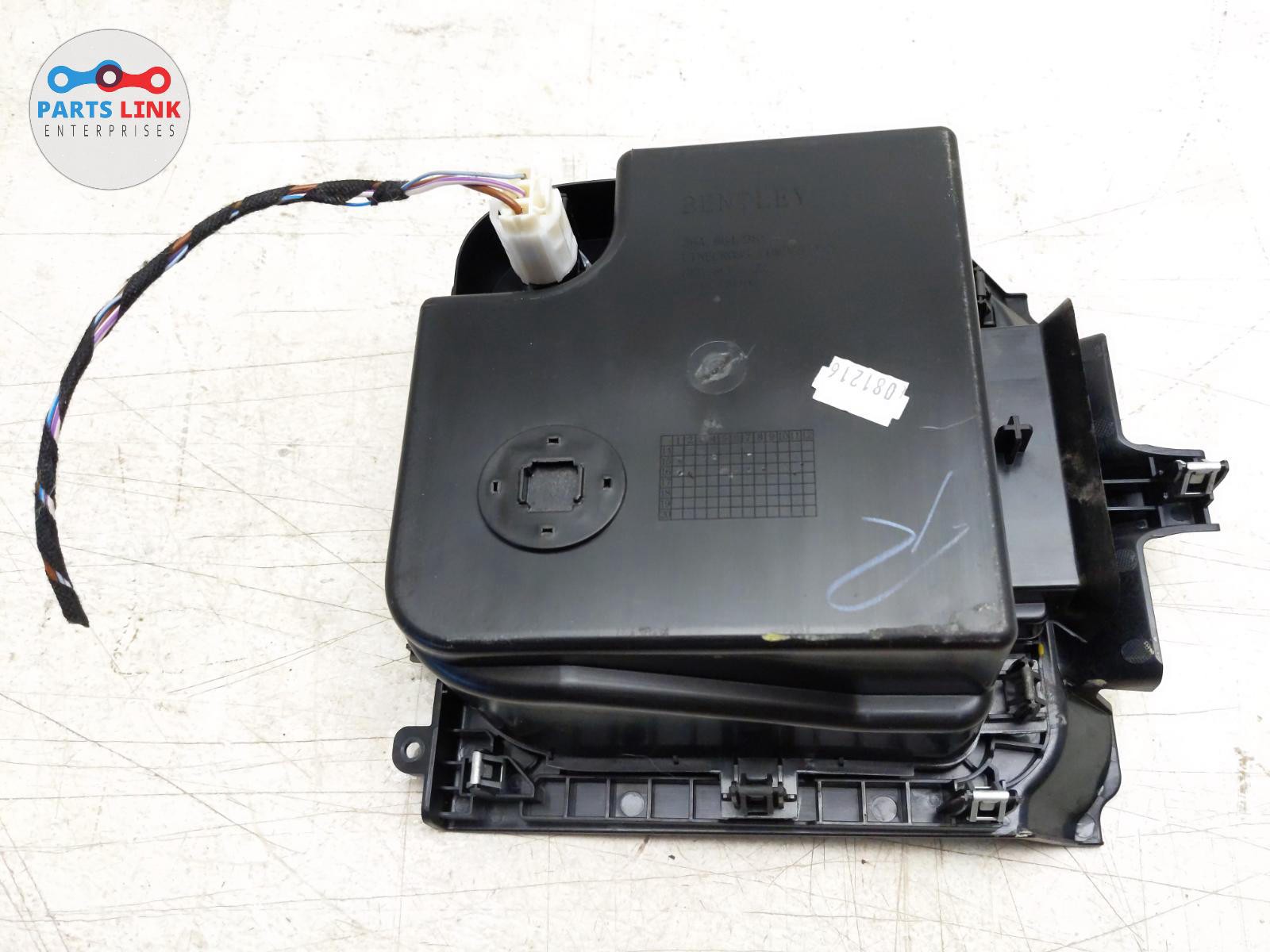 Bentley Bentayga 2016-2020 Left Center console tray