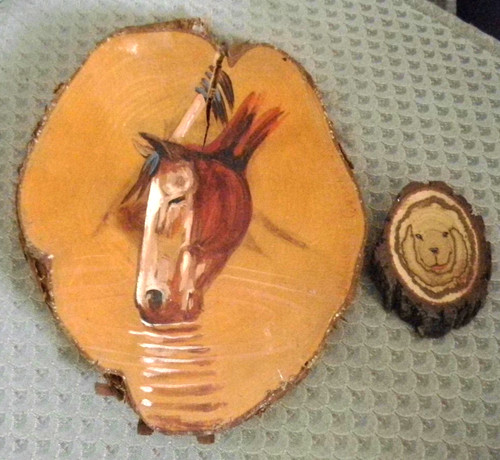 2 Hand-painted wood pieces - Animals