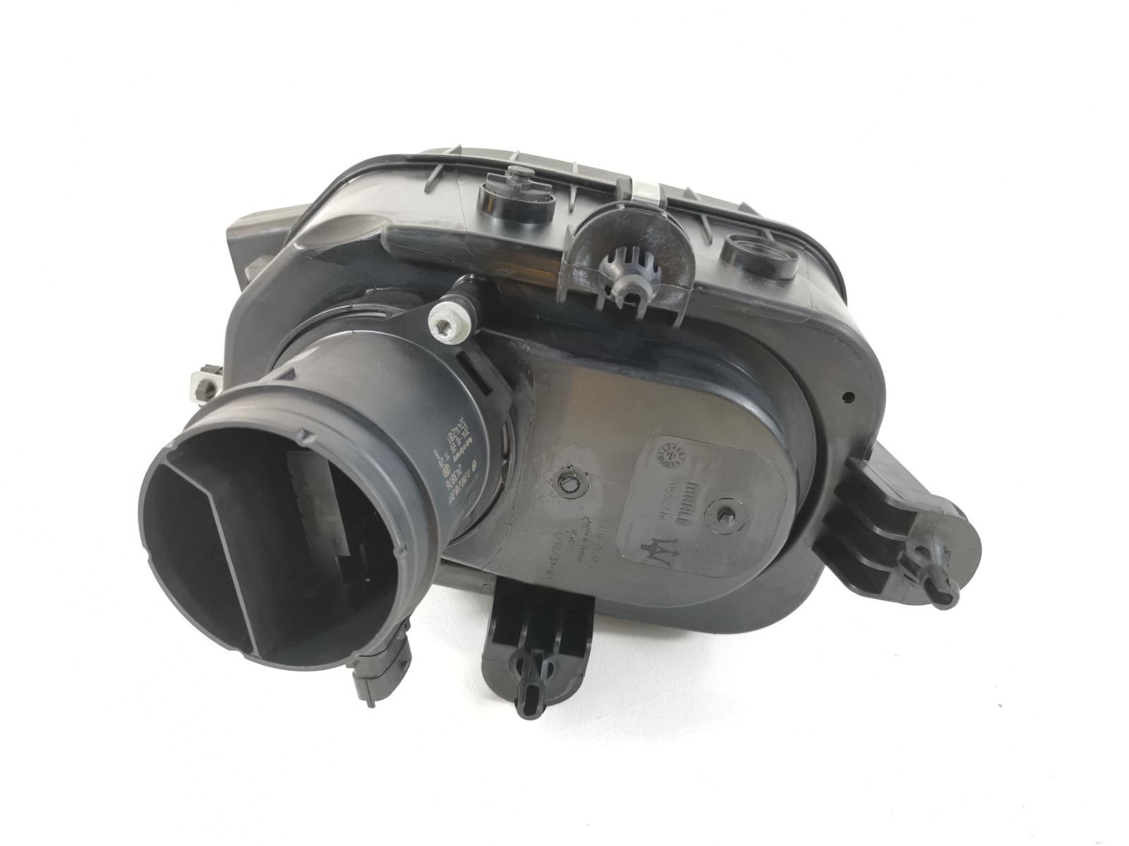 Maserati Ghibli 3.0 2015 Right Engine Air Intake Cleaner Filter Box 70552746 OEM