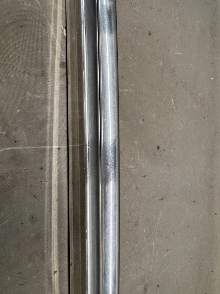 Chevy Impala 1969 1970 A Pillar Trim Parabrisas Techo Riel de goteo Moldura Caprice Foto 4 de 4