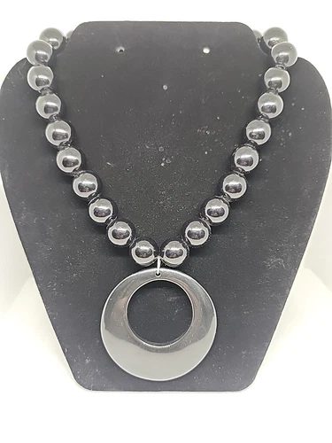 VETEMENTS Collana con ciondolo cerchio perline rotonde nere donna sera costume gioielli vintage