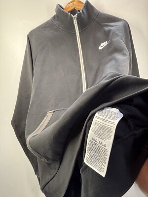 nike modern essentials half zip