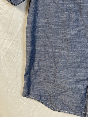 Camisa Woolrich Azul Cambray Abotonada Lavado Oscuro Para Hombre Mediana Algodón Manga Corta - Imagen 6 de 11