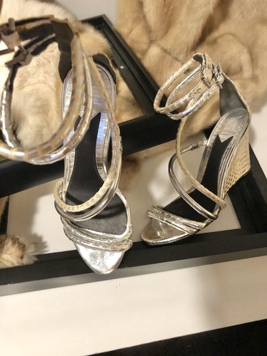B BRIAN ATWOOD SEDINI Silver Snake Leather Metallic Wedge Sandals 6.5 - Picture 5 of 12