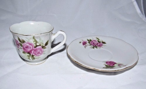 SET TAZZE E PIATTINI DEMITASSE MERIT JAPAN ROSA ROSA FLOREALE - Foto 4 di 5
