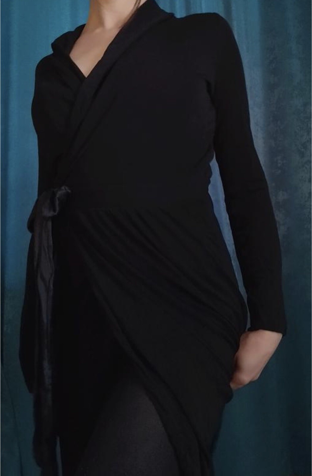 yves saint laurent abito da cocktail scollo a V accappatoio cintura nero viscosa taglia S